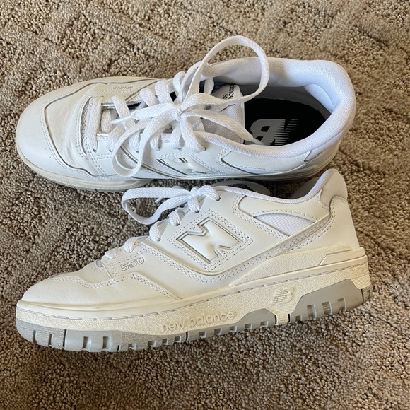 Kids white New Balance 550 size:6 - Picture 2 of 5